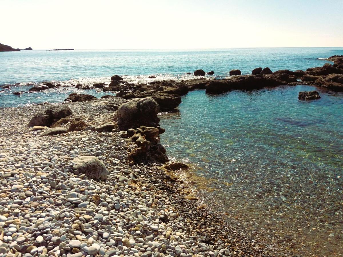 Villa Pefnos Agios Nikolaos  Luaran gambar